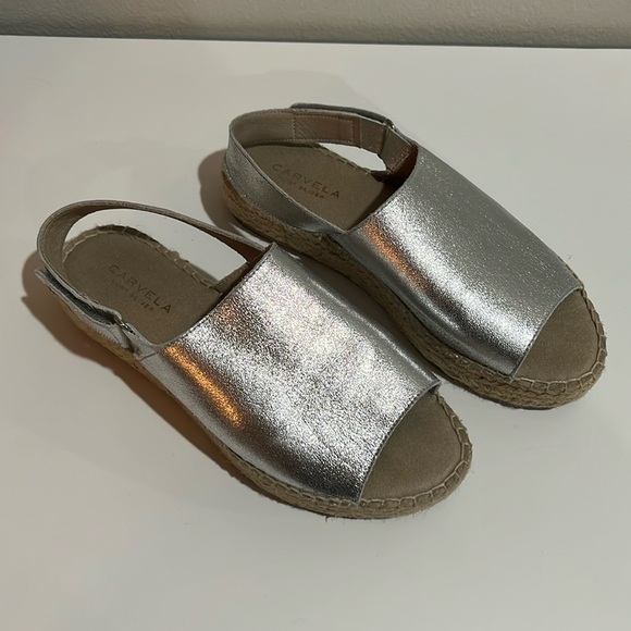 Carvela Kurt Geiger Women’s Silver Leather Espadrilles Sz‎ 38 (US 8) Metallic - Picture 1 of 11